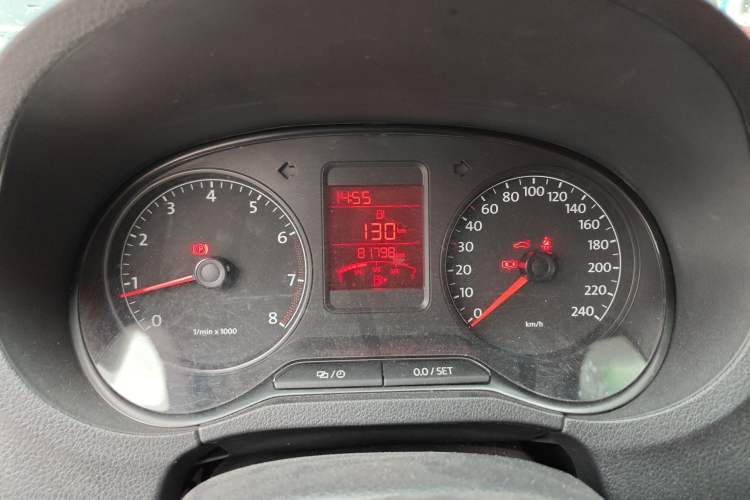 Used Volkswagen Polo 2013 1.6L Manual Comfort Edition
