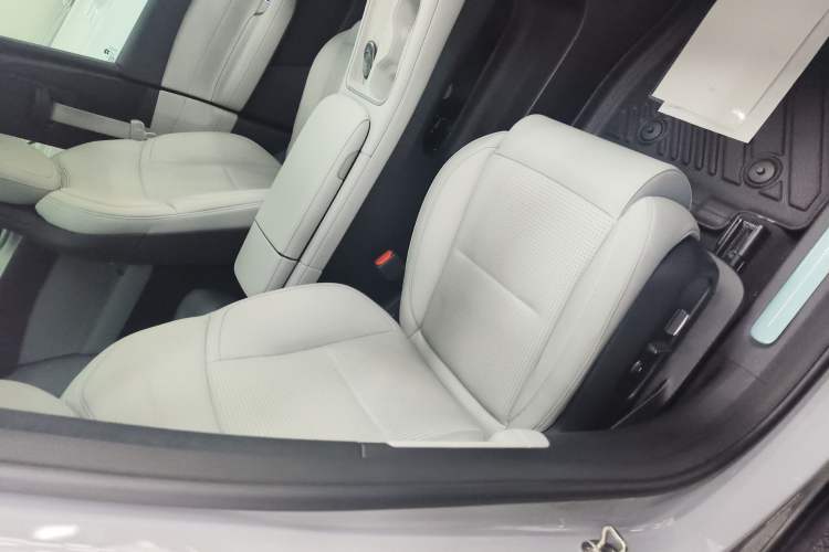 Used Nio ES6 2024 75 kWh