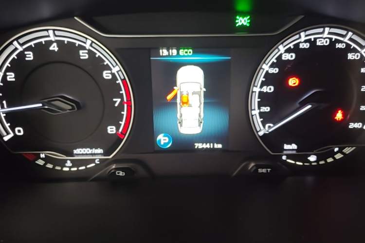 Ojetý Geely Auto Binray 2020 1.4T CVT Asian Games Edition