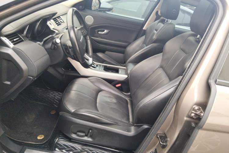 Used Land Rover Range Rover Evoque 2016 2.0T SE Smart Glow Edition
