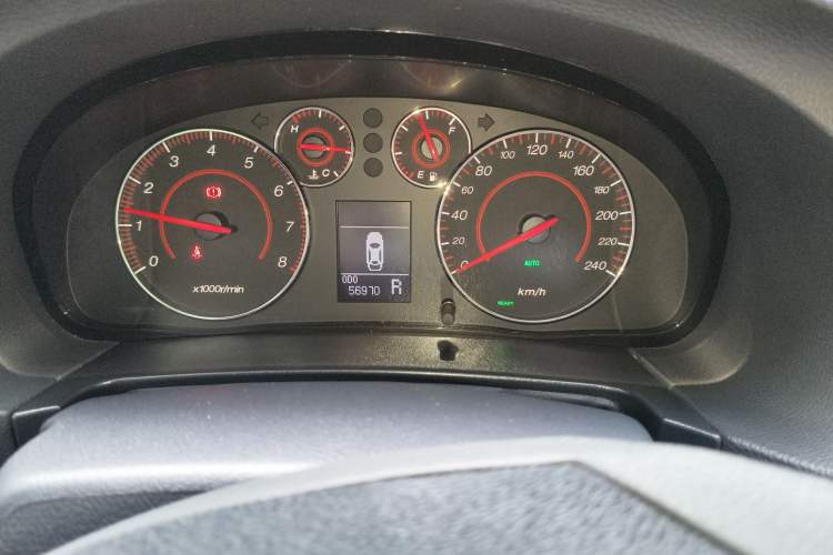 Used GAC Trumpchi GA5 New Energy 2016 PHEV Deluxe Edition Odometer Close Up