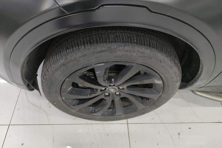 Used Land Rover Discovery Sport New Energy 2022 Facelifted P300e Plug-in Hybrid Electric Version
