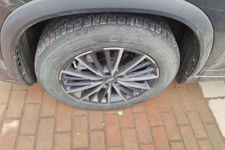 Used Chery Tiggo 8 PLUS 2021 290TGDI DCT Luxury Edition Left Front Wheel Hub