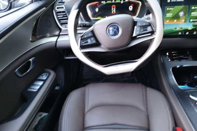 Used BYD Han 2021 EV Standard Range Luxury Model Steering Wheel