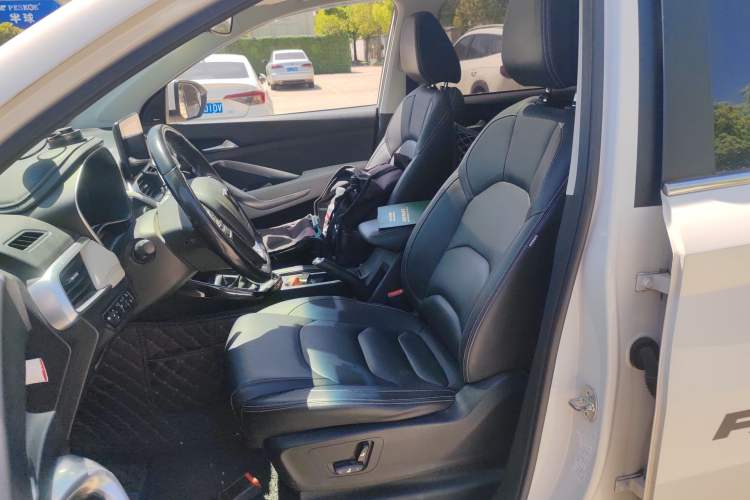 Used Baojun 530 2018 1.5T Manual Prestige Version China V