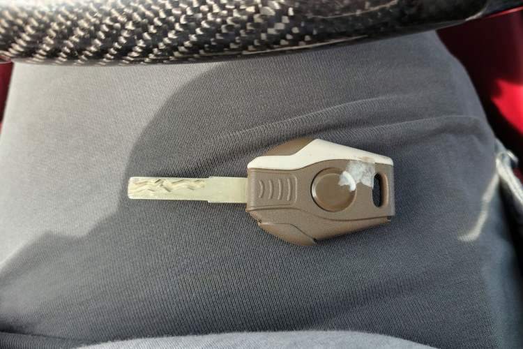 Used Maserati GranTurismo 2013 4.7L Sport F1 Vehicle Key