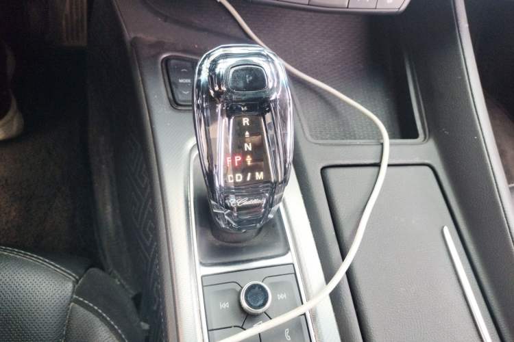 Used Cadillac CT5 2023 28T Prestige Model Gear Lever