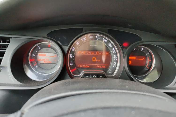 Used Citroen C5 2014 2.0L Automatic Zunyue Model