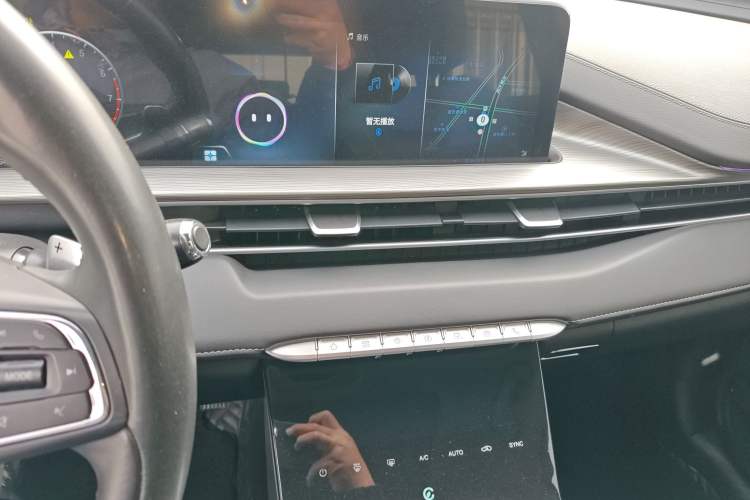 Used Chery Tiggo 8 PLUS 2021 290TGDI DCT Haoting Edition+
