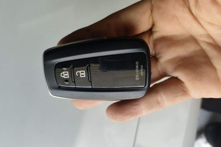 Used Toyota RAV4 2021 Dual-Engine 2.5L E-CVT Four-Wheel Drive Elite PLUS Edition
