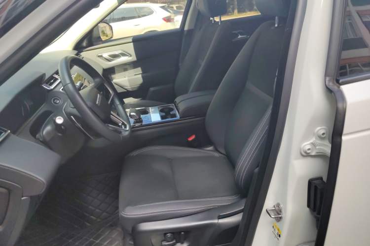 Used Land Rover Range Velar 2022 250 PS Left Front Seat