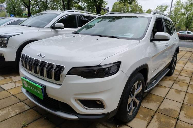Used Jeep Cherokee 2020 2.0T Two-Wheel Drive Leading Edition