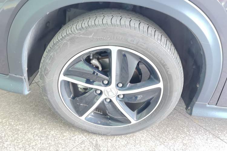 Used Honda Vezel 2020 1.5L CVT Pioneer Edition