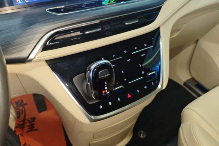 Used Buick GL8 2023 ES Lu Zun Luxury Model