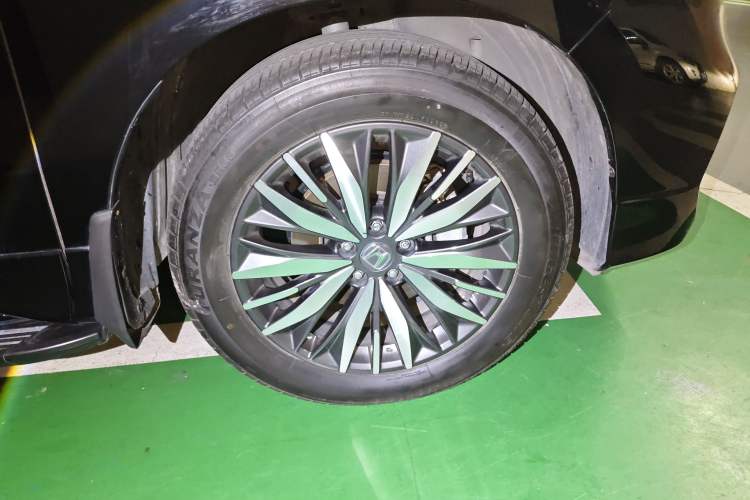 Used Honda Avancier 2020 370TURBO Two-Wheel Drive Luxury Edition Right Front Wheel Hub