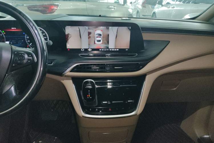 Used Buick GL8 2021 ES Land Cruiser 653T Luxury Edition