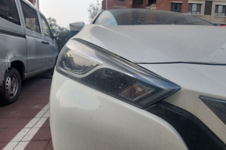 Used Nissan Lannia 2019 1.6L CVT Cool Edition China V Standard Right Front Headlight