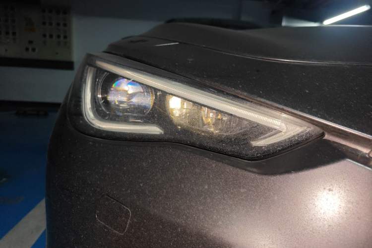 Used Infiniti Q60 2017 2.0T Luxury Edition