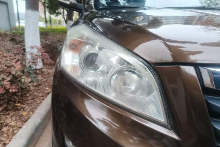 Used Jinbei Zhishang S30 2014 1.5L Manual Elite Model Right Front Headlight