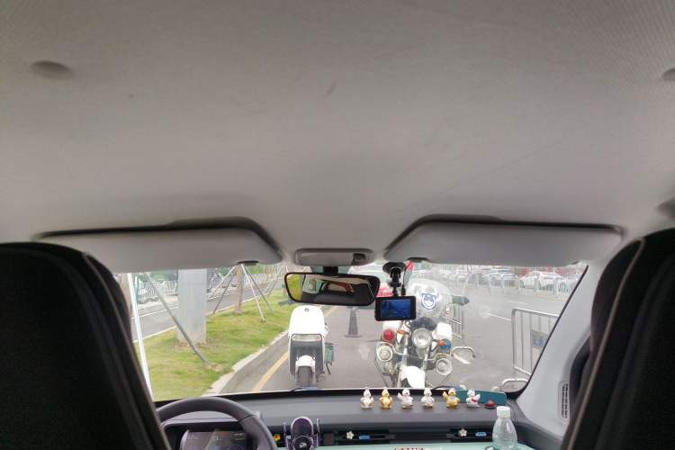 Used Wuling Hongguang MINIEV 2022 GAMEBOY 300km Play Edition Lithium Iron Phosphate Headliner