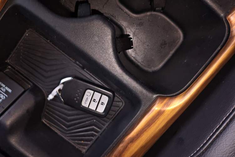 Used Honda CR-V 2019 240TURBO CVT 2WD Fashion Edition China V
