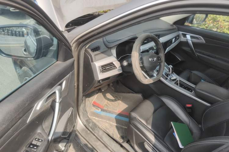 Used Geely Auto Emgrand X7 Sport 2021 1.8TD DCT Two-Wheel Drive Asian Games Comfort Edition