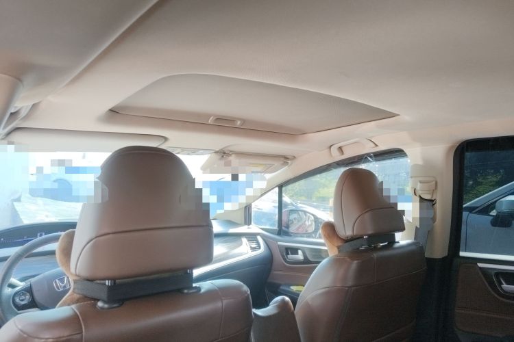 Used Honda Jade 2017 1.8L automatic Comfort version 6 seats