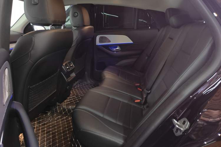 Used Mercedes-Benz GLE Coupe 2020 GLE 350 4MATIC Coupe SUV Luxury Model Left Rear Seat