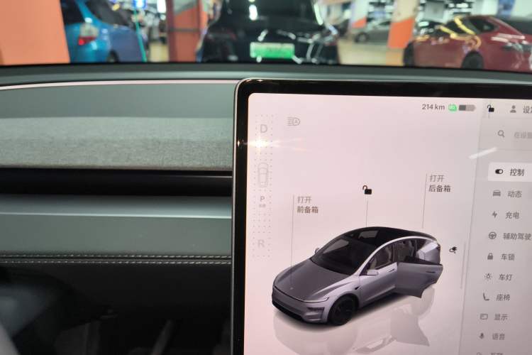 Used Tesla Model Y 2025 Rear-Wheel-Drive Version
