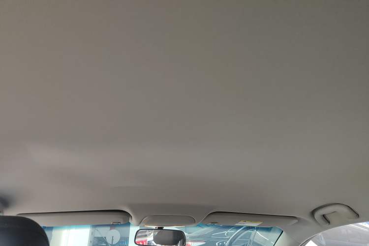 Used Chevrolet Monza 2020 Light Hybrid Redline 320T Dual-Clutch Joyful Edition Headliner