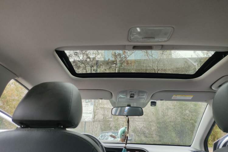 Used Hyundai Elantra (6th Generation / Lingdong) 2019 1.5L CVT ZhiXuan – Elite Version Headliner