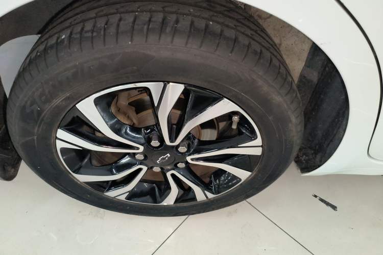 Used Chevrolet Monza 2020 Light Hybrid RS 330T Automatic Comfort Edition