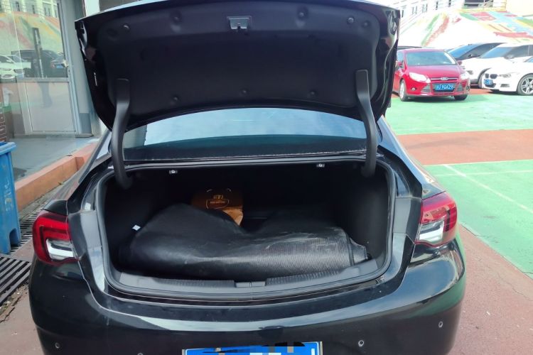 Used Buick Regal 2024 25T Deluxe Edition
