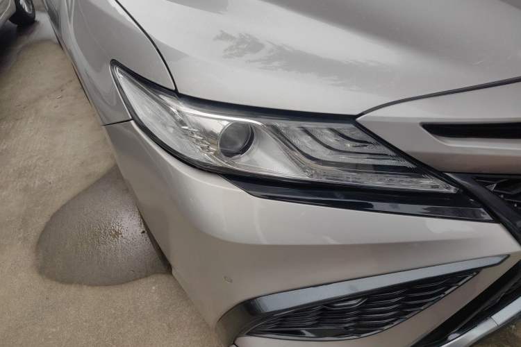 Used Toyota Camry 2019 Revised Version 2.0G Luxury Edition
