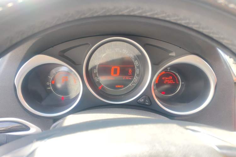 Used Citroen C4L 2015 1.6T Automatic Prestige Edition Instrument Cluster