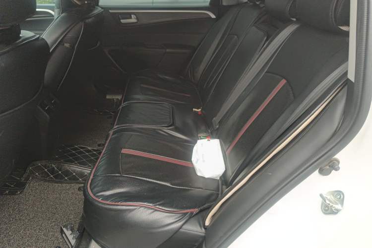 Used Honda Jade 2014 1.8L Automatic Comfort Elite Version 5 Seats
