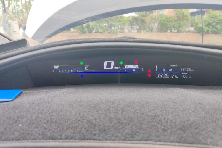 Used Honda Jade 2016 1.8L Automatic Comfort Elite Version 5 Seats
