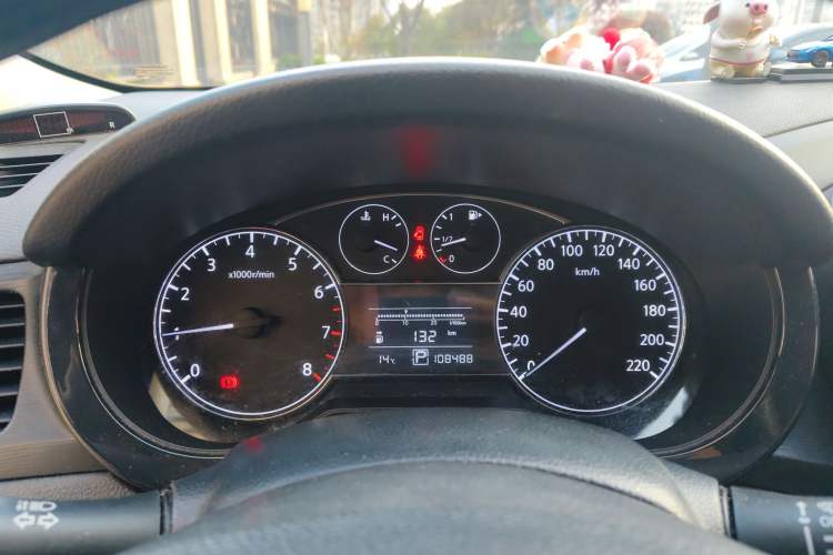 Used Nissan Tiida 2011 1.6L CVT Smart Version
