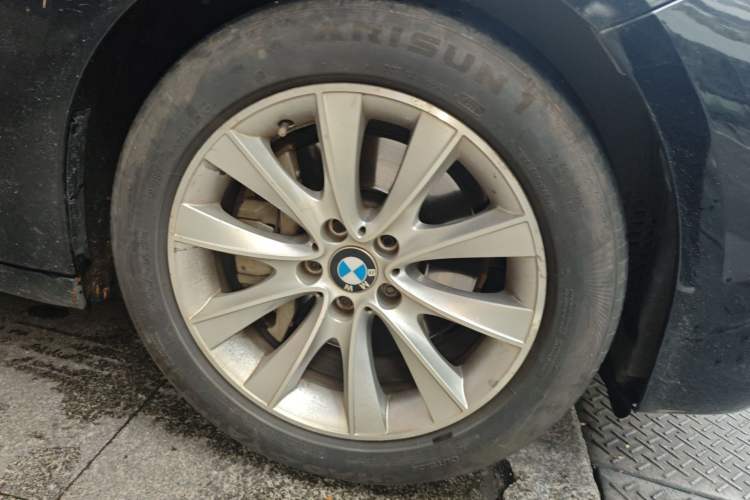 Used BMW 5 Series GT 2015 528i Leading Model