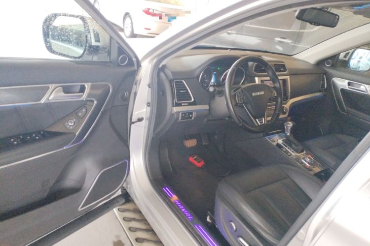 Used Haval H6 Coupe 2015 Blue Label 2.0T Automatic Two-Wheel Drive Elite Model
