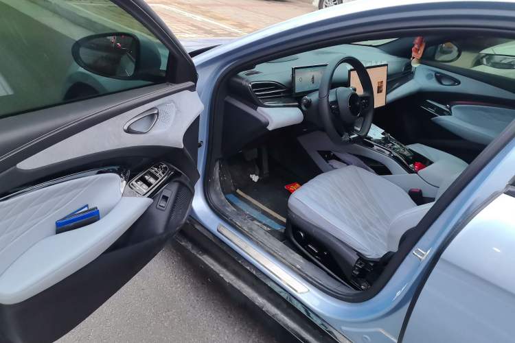 Used BYD Seal 2022 700 km Long-Range Rear-Wheel-Drive Version
