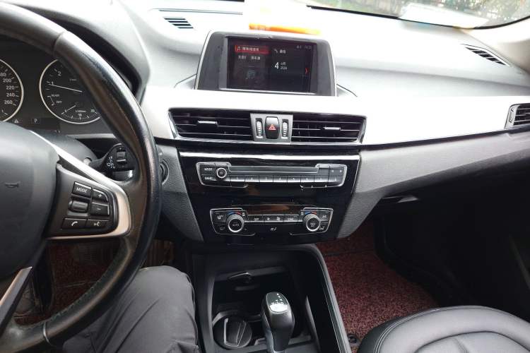 Used BMW X1 2018 sDrive18Li Fashion Model