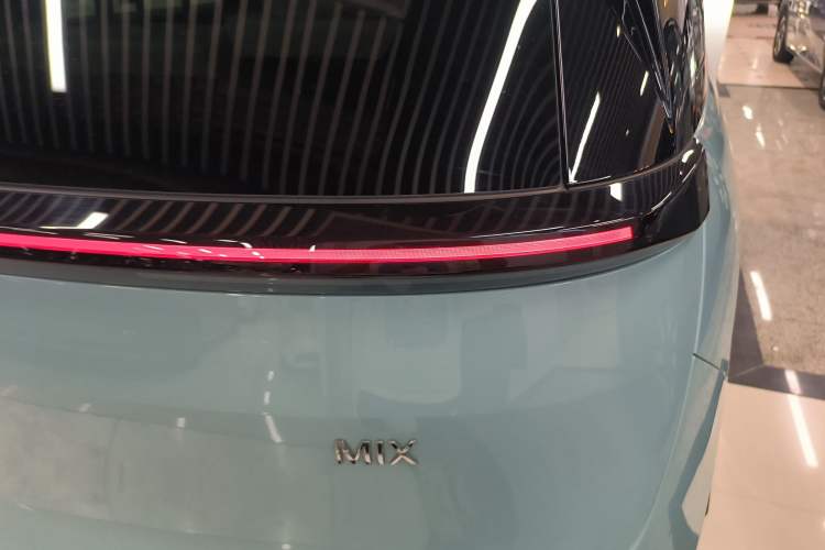 Used Zeekr MIX 2025 Long-Range Intelligent Driving Edition
