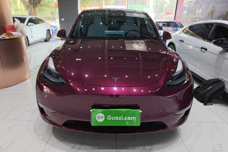 Used Tesla Model Y 2023 Long-Range All-Wheel-Drive Version