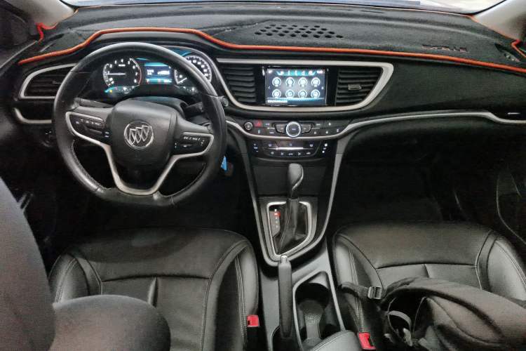 Used Buick GT 2019 18T Automatic Connected Elite Model China V Standard Center Console
