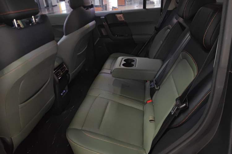 Used iCAR 03 2024 472km Four-Wheel Drive Long-Range Smart Enjoyment Version
