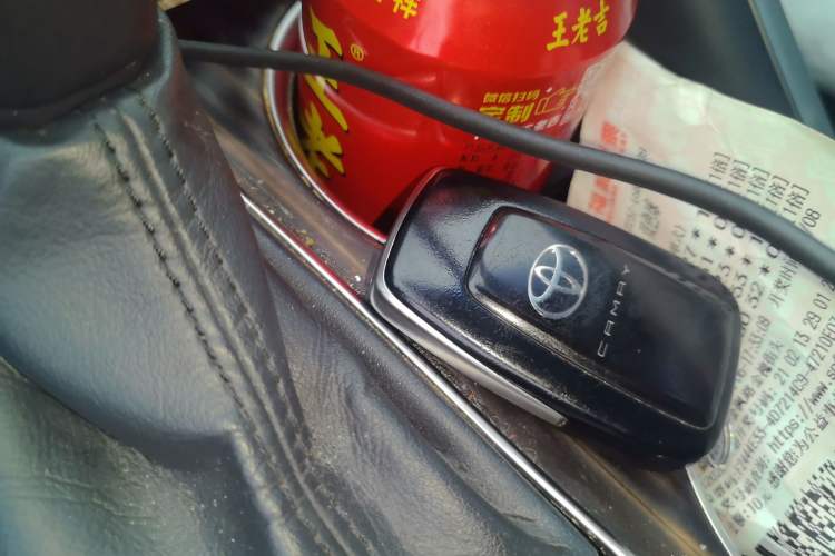 Used Toyota Camry 2018 2.0G Luxury Edition