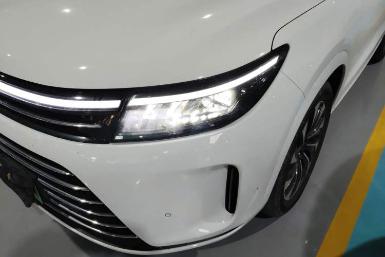 Used Hima AITO M7 2024 1.5T Rear-Drive Plus Version 5 Seats