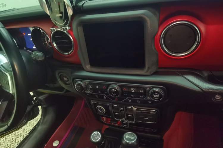 Used Jeep Wrangler 2021 2.0T Robin Hood Four-Door Edition