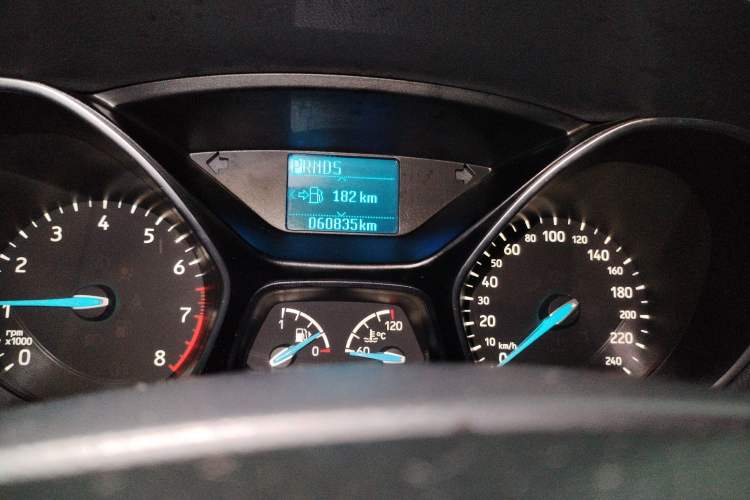 Used Ford Focus 2018 Sedan Classic 1.6L Automatic Trendy SmartDrive Edition
